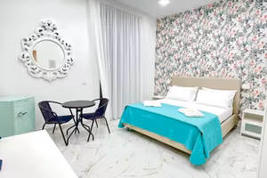 più soluzioni al centro di Napoli