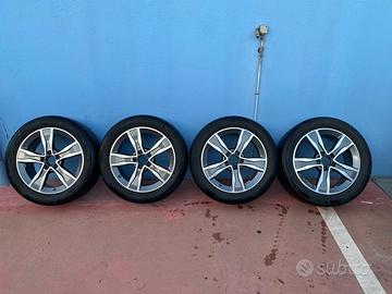 4 cerchi + 4 pneumatici invernali