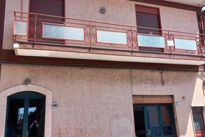 Appartamento con ingresso autonomo e terrazzo