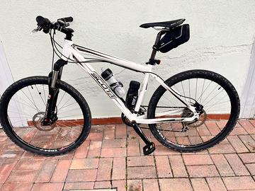 Mountain bike SCOTT taglia M cambio De  ore