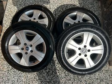 Cerchi e pneumatici estivi Fiat Sedici/Suzuki Sx4