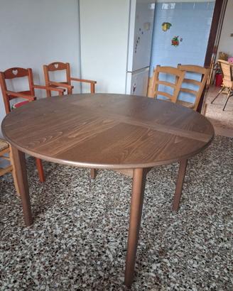 Tavolo rotondo allungabile