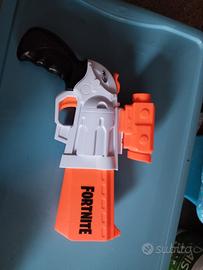 pistola fortnite 