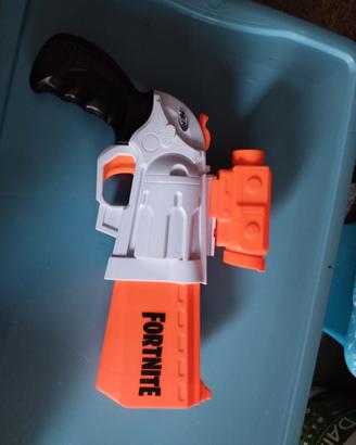 pistola fortnite 