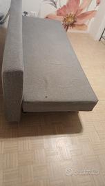  Divano letto usato -solo ritiro a proprio carico