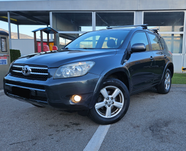 Toyota Rav4 4x4 gancio traino