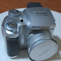 Fujifilm S3000