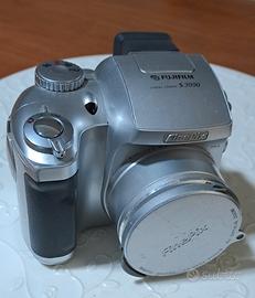 Fujifilm S3000