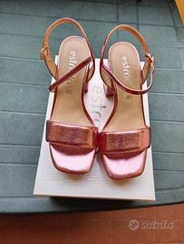 Sandalo con zeppa e plateo colore rosa 