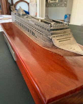 MSC Opera - Modellino