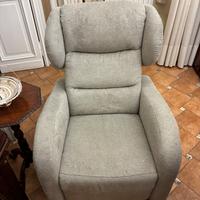 Poltrona elettrica elevabile