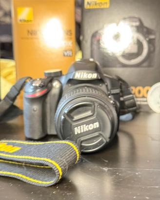 Nikon D3200 AF-S DX con Kit VR II