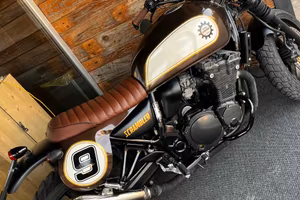 SUZUKY GSX 750CAFERACE