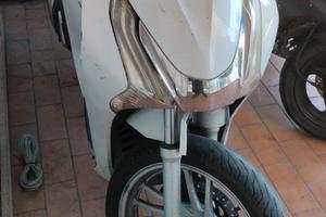 sh150 incidentato €950 trattabili