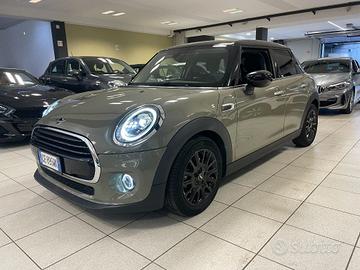 MINI Cooper 1.5 Boost 5 porte+AUTOMATICA+LED+NAV