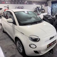 Fiat 500 500e Berlina 42 kWh
