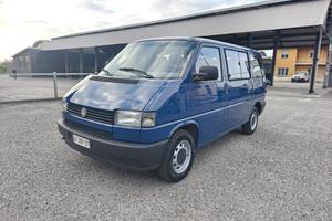 VOLKSWAGEN T4 CARAVELLE 