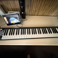 Tastiera midi 61 tasti semipesati