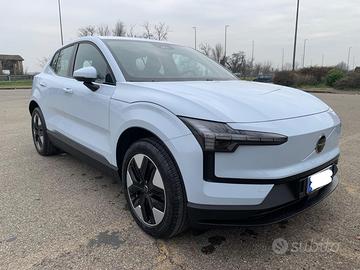 Volvo EX 30 2025 Single Core RWD - 17000Km