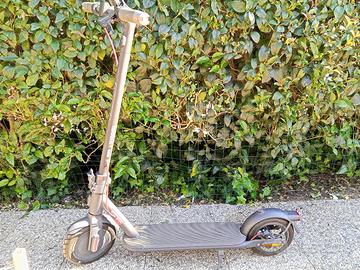 monopattino Xiaomi 