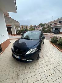 Lancia Ypslon 1.2 benzina