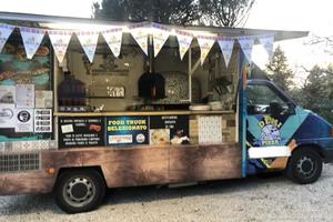 Pizza truck con forno a legna Volkswagen T70