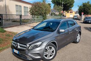 Mercedes GLA