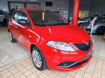 Lancia Ypsilon 1.3 MJT 16V 80 CV 5 porte S&S Plati