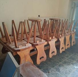 Tavolo in massello con 12 sedie e 2 sgabelli