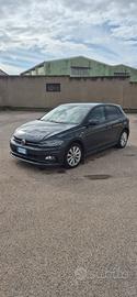 Volkswagen Polo R-line 1.0 tsi 