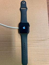 Apple Watch SE 44mm
