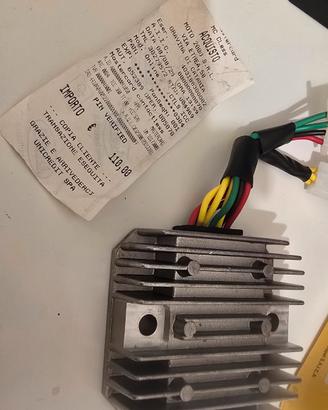 Regolatore tensione Dze 172087 top