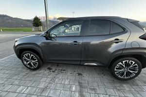 Toyota Yaris cross lounge