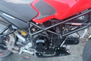 Ducati monster s2r 800