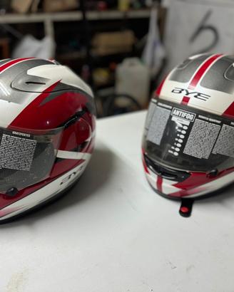 🏍️ Coppia caschi BYE – Taglia S + Taglia L