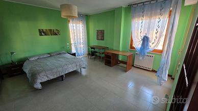 Appartamento 4 stanze trasfertisti