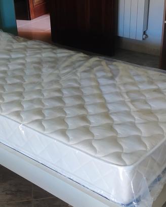 N. 2 materassi + reti ortopediche 90x190 