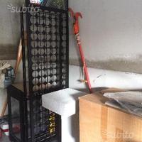 Mobile porta bombolette montana