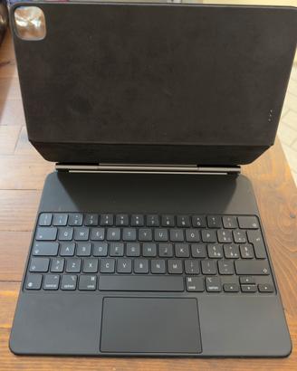 Keyboard 13’ ipad pro
