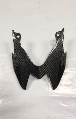 CARENATURA POSTERIORE CARBONIO FANALE POSTERIORE B