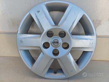 Nissan Qashqai copricerchi e ruotino originale