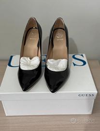 Decoltè Guess
