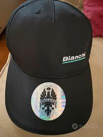 Cappellino Bianchi