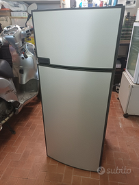 Frigo trivalente per camper