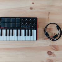 Akai Play Mini