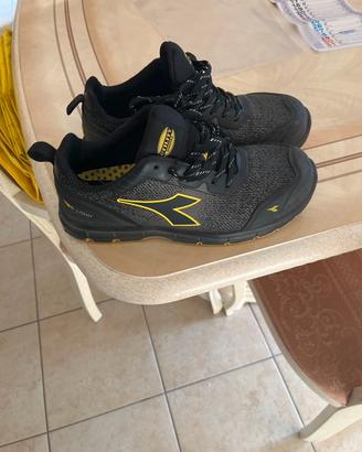 Scarpe anti infortunistica