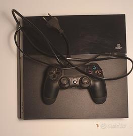 Play Station 4 + Controller + Giochi