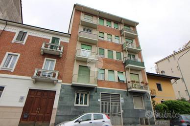 3 LOCALI A TORINO