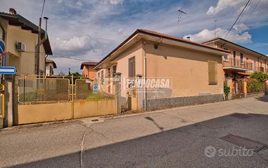 VILLA INDIPENDENTE A SAN PIETRO MOSEZZO !!!