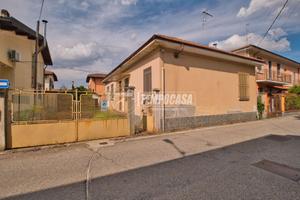 VILLA INDIPENDENTE A SAN PIETRO MOSEZZO !!!